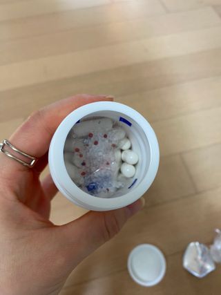 프리마인 성큼다가온 봄, 이너뷰티를 챙겨야 피부도 화사하게, 컨디션도 활기차게. 흡수율을 높인 고효율 비타민. — 5점을 준 리뷰어가 2023년 1월 올린 사용 사진