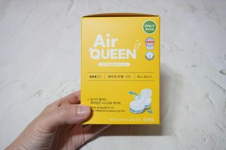 에어퀸 뉴브레스 유기농 생리대 4종 (팬티라이너 20P + 중형 10P + 대형 10P + 오버나이트 8P)_체험단 2차 — 5점을 준 리뷰어가 2024년 11월 올린 사용 사진