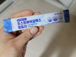 서울약사신협_포스트바이오틱스패밀리_5g x 100포 — 5점을 준 리뷰어가 2021년 5월 올린 사용 사진