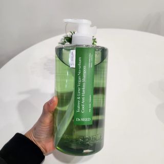 닥터시드 티트리 앤 라임 비건 지성케어 쿨 탈모 샴푸 (1000ml) — 4점을 준 리뷰어가 2023년 12월 올린 사용 사진