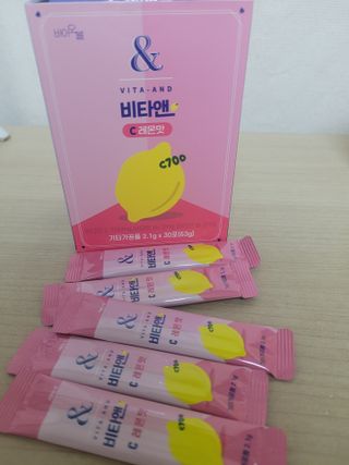 비타앤C 레몬맛, 망고맛 — 5점을 준 리뷰어가 2021년 6월 올린 사용 사진