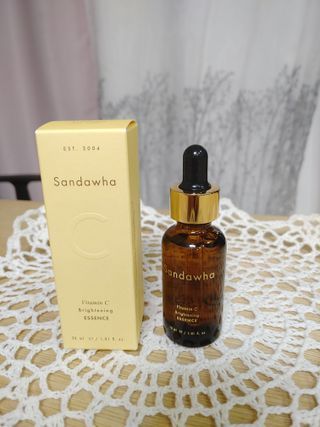스킨큐어 산다화 비타민c 화이트닝 에센스 30ml — 5점을 준 리뷰어가 2022년 2월 올린 사용 사진
