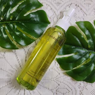 스킨큐어 산다화 순한 클렌징 동백 오일 200ml — 5점을 준 리뷰어가 2023년 5월 올린 사용 사진