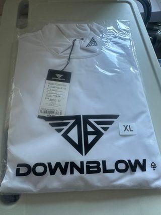 [네이버] 다운블로우 남자 기능성 골프웨어 여름 냉감 쿨링 이너 티셔츠 DB3000M (화이트) — 5점을 준 리뷰어가 2025년 3월 올린 사용 사진