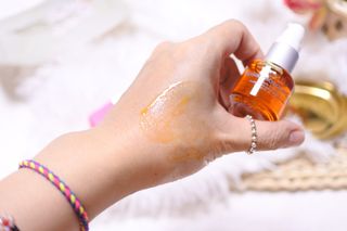 유니베르소 로즈힙 오일 15ml — 5점을 준 리뷰어가 2021년 7월 올린 사용 사진
