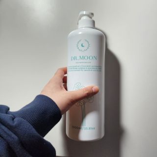 [닥터문] 센텔라 시카케어 화이트머스크 바디워시 1000ml — 5점을 준 리뷰어가 2023년 7월 올린 사용 사진