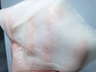 베지톨로지 비니페린 브라이트닝 마스크 (10매입) — 4.5점을 준 리뷰어가 2022년 7월 올린 사용 사진