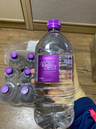 몽베스트 MONTBEST 1L 12입 — 5점을 준 리뷰어가 2022년 2월 올린 사용 사진