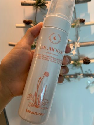 MF프리 [닥터문] 유산균 락토케어 질경초 여성청결제 200ml (폼타입) — 5점을 준 리뷰어가 2022년 6월 올린 사용 사진