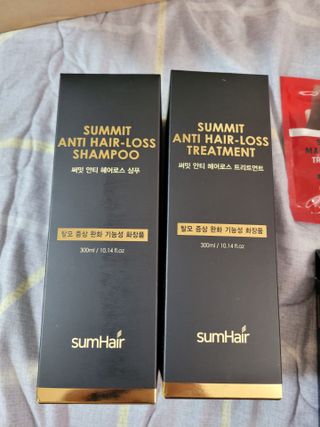 썸헤어 / SUMHAIR 썸헤어  써밋 안티 헤어로스 샴푸+트리트먼트 — 4.5점을 준 리뷰어가 2021년 5월 올린 사용 사진