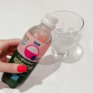 더그레잇티 콤부차 [매일유업] 더그레잇티 44kcal 콤부차 300ml *12개입 (오리지널 6개+베리리치 6개) — 3.5점을 준 리뷰어가 2023년 7월 올린 사용 사진