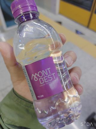 몽베스트 [MONTBEST] 330mL 20병 — 4.5점을 준 리뷰어가 2021년 10월 올린 사용 사진
