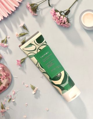 트리마이 주름개선 기능성의 퍼퓸 바디케어, 힐링 베리어 바디크림 3종 택1 — 4점을 준 리뷰어가 2022년 9월 올린 사용 사진