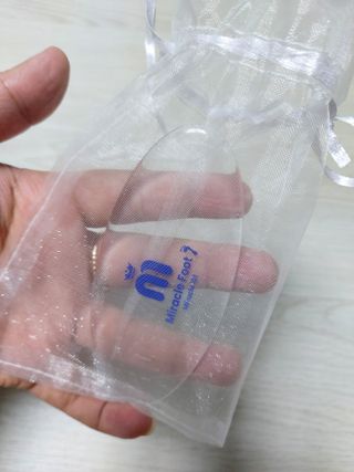 미라클풋 유리발각질제거기 물없이 쓱싹쓱싹 몇번만에 발각질 완벽제거 — 5점을 준 리뷰어가 2021년 8월 올린 사용 사진