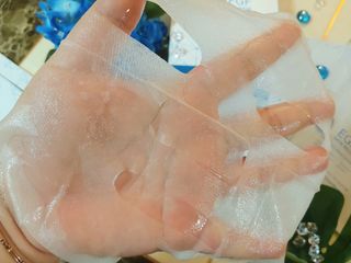 Dr.느루벗 느루벗 EGF FGF 스킨 리커버리 마스크 10장 — 5점을 준 리뷰어가 2021년 5월 올린 사용 사진