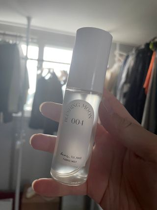 디어포레스트 [5개세트] 숲속의 하루 패브릭미스트 (섬유향수/ 룸스프레이) 50ml 5개 — 5점을 준 리뷰어가 2022년 8월 올린 사용 사진