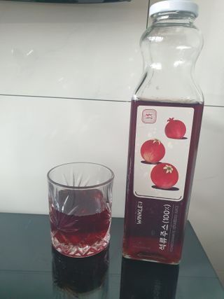 [바이윙클] 페르시아 유기농 석류 착즙주스 750ml 2병 + 선물박스 세트 — 5점을 준 리뷰어가 2022년 2월 올린 사용 사진