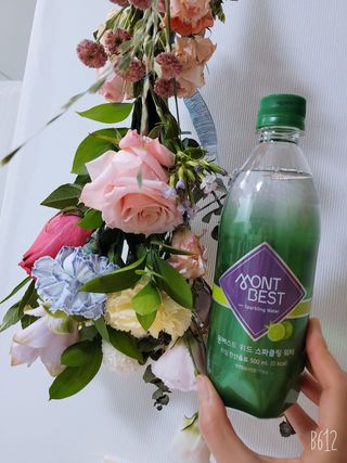 몽베스트 Montbest with Sparkling water Lime20병 — 5점을 준 리뷰어가 2022년 9월 올린 사용 사진