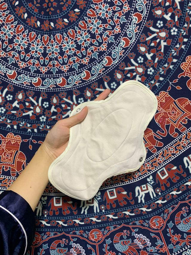 아임오 면생리대 중형1P + 아임오스티커 + 쿠폰북 리뷰 사진