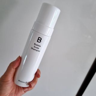 블룸비 거품 두피 샴푸 — 5점을 준 리뷰어가 2022년 8월 올린 사용 사진