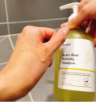 달리프 클로렐라 베러 루트 릴렉싱 샴푸 500ml — 5점을 준 리뷰어가 2021년 5월 올린 사용 사진