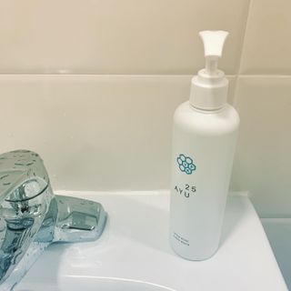 AYU25[아유트웬티파이브]피부 진정, 보습 와일즈 로즈 핸드워시 — 5점을 준 리뷰어가 2021년 4월 올린 사용 사진