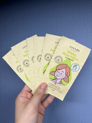 세뚜아(Cettua) 세뚜아 스티키 포어 패치 Cettua Sticky Pore Patch — 5점을 준 리뷰어가 2023년 9월 올린 사용 사진