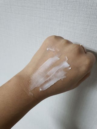 알레바 내츄럴 데일리 수딩 모이스처라이저럴 아기 로션 — 4점을 준 리뷰어가 2021년 1월 올린 사용 사진