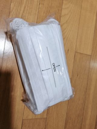 나무드 [식약처허가] KF-AD 국내생산 메디토피아 비말차단 마스크 50매 대대형 헬스 운동 2 BOX — 리뷰어가 2021년 10월 올린 사용 사진