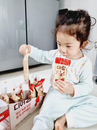 [몸엔용] 우리 아이 건강간식, 달콤한 녹용곤약젤리 디어팡 4종 — 5점을 준 리뷰어가 2021년 11월 올린 사용 사진