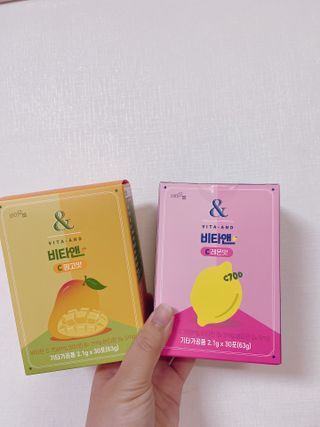 비타앤C 레몬맛, 망고맛 — 5점을 준 리뷰어가 2021년 4월 올린 사용 사진