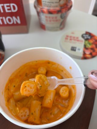 프리 [요리궁리] 타입 B (매콤,치즈,매콤까르보) 꽃떡볶이 6개입 세트 — 5점을 준 리뷰어가 2025년 2월 올린 사용 사진