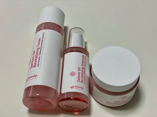 아이앤립 / EYENLIP 아이앤립 연어오일 리바이탈라이징 토너+앰플+크림 3종 세트 — 4.5점을 준 리뷰어가 2021년 8월 올린 사용 사진