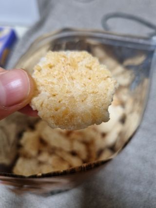 미즈꼬레아 치즈맛 누룽지크리스피 — 5점을 준 리뷰어가 2022년 2월 올린 사용 사진