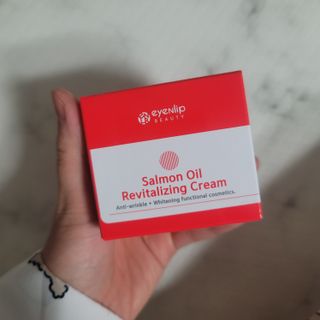 아이앤립 / EYENLIP 아이앤립 연어오일 리바이탈라이징 크림 — 5점을 준 리뷰어가 2021년 3월 올린 사용 사진