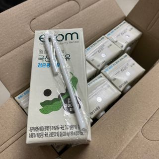 이롬 erom 황성주박사의 국산콩 두유 검은콩 고칼슘 — 5점을 준 리뷰어가 2020년 12월 올린 사용 사진