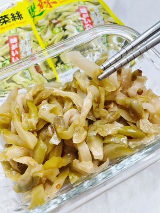루시델리 야미하우스 홍콩 스파이시 프리미엄 짜사이 무침 500g — 5점을 준 리뷰어가 2024년 6월 올린 사용 사진