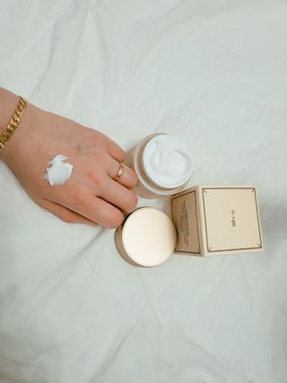 Dr.느루벗 느루벗 링클 솔루션 콘센트레이트 스네일 탄력 달팽이 크림 80g — 5점을 준 리뷰어가 2021년 3월 올린 사용 사진