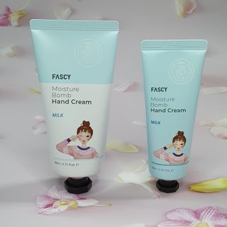 파시 FASCY 高保湿ハンドクリーム40ml+80ml セット — 5점을 준 리뷰어가 2021년 7월 올린 사용 사진