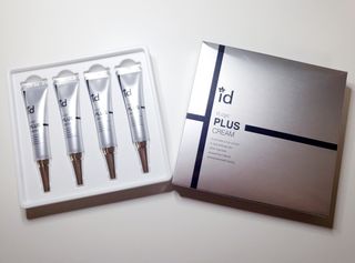 아이디플라코스메틱 아이디 브이로직 플러스 크림 15ml X 4EA — 5점을 준 리뷰어가 2022년 1월 올린 사용 사진