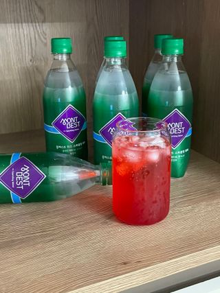 몽베스트 Montbest with Sparkling water Plain 20병 — 5점을 준 리뷰어가 2022년 11월 올린 사용 사진