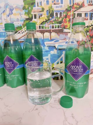 몽베스트 Montbest with Sparkling water Plain 20병 — 5점을 준 리뷰어가 2023년 3월 올린 사용 사진