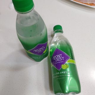 몽베스트 Montbest with Sparkling water Lime20병 — 4.5점을 준 리뷰어가 2022년 6월 올린 사용 사진