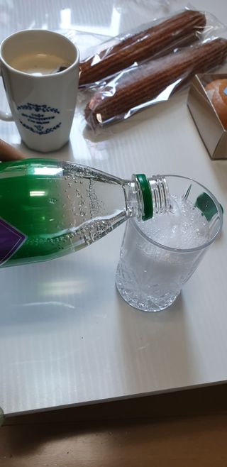 몽베스트 Montbest with Sparkling water Lemon OR Lime 20병(랜덤) — 5점을 준 리뷰어가 2021년 10월 올린 사용 사진