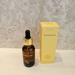 스킨큐어 산다화 비타민c 화이트닝 에센스 30ml — 5점을 준 리뷰어가 2023년 12월 올린 사용 사진