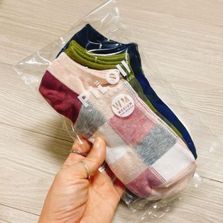 [사이즈가 있는 양말 필로이] 여자 스니커즈 발목 양말 5족 세트【 S, M, L, 】3가지 사이즈 — 4.5점을 준 리뷰어가 2022년 7월 올린 사용 사진