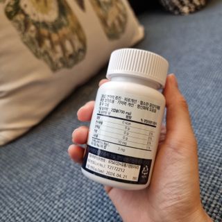 프리마인 홍삼의 강력한 에너지, 이제는 흡수율을 높인 최첨단 캡슐로 간편하게 초고속 충전하세요. — 4점을 준 리뷰어가 2022년 12월 올린 사용 사진