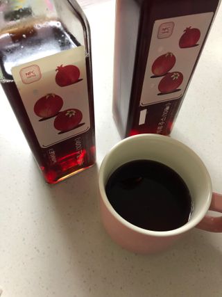 [바이윙클] 페르시아 유기농 석류 착즙주스 750ml 2병 + 선물박스 세트 — 5점을 준 리뷰어가 2022년 3월 올린 사용 사진