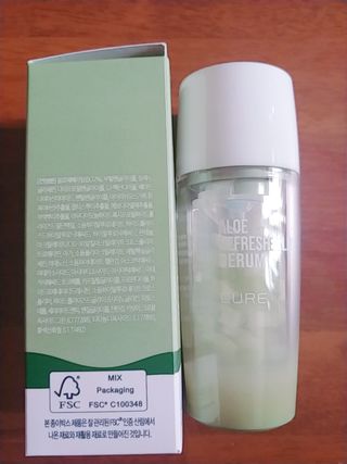 김정문알로에 큐어 큐어 알로에 리프레쉬 젤리 세럼, 큐어 알로에 하이드로 젤리 크림 — 5점을 준 리뷰어가 2021년 4월 올린 사용 사진