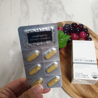 메디타민 원헌드레드 그린프로폴리스 — 3점을 준 리뷰어가 2021년 11월 올린 사용 사진